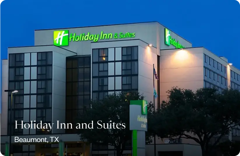 Holiday Inn & Suites Beaumont-Plaza